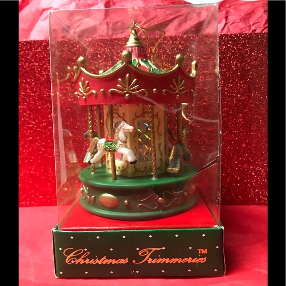Rare Vintage 1980’s Christmas Trimmers Musical Carousel Ornament - Picture 3 of 6